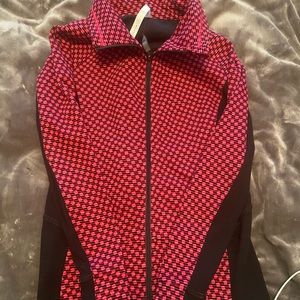 Lululemon radiant jacket size 8